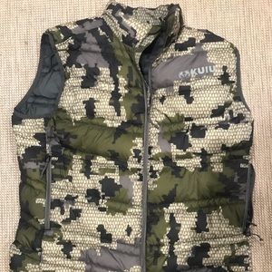 KUIU super Down Ultra Vest Verde